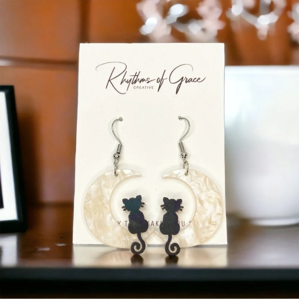 Bewitching Black Cat & Moon Earrings – Enchant Your Halloween Style! NWT Jewelry